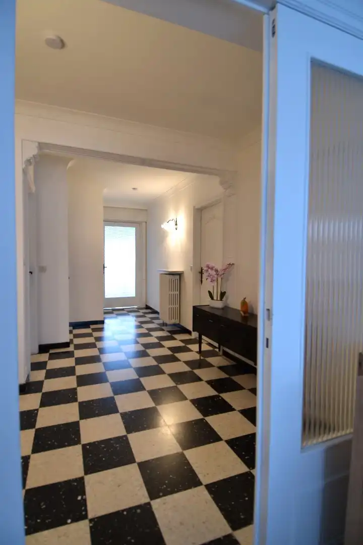 Dubbele opslagruimte (466 m²) met telkens een bovenliggend woongedeelte te koop in Kuurne foto 16