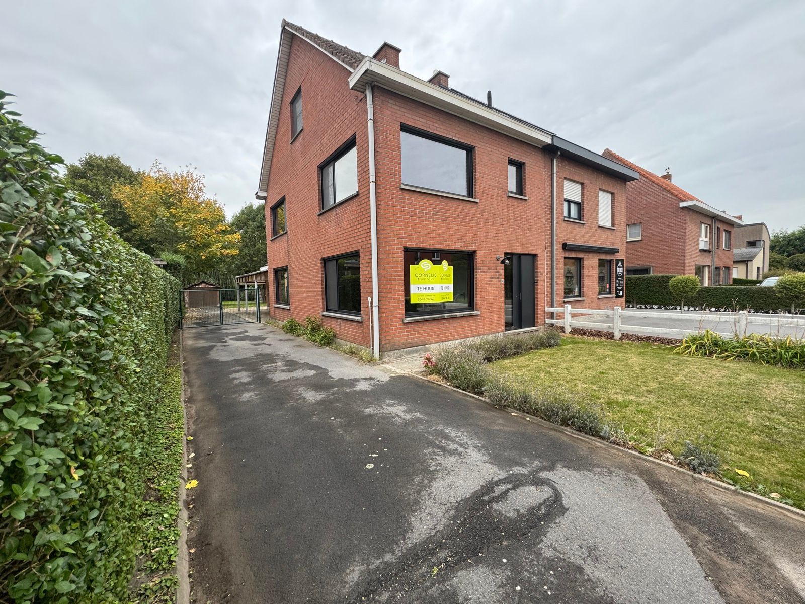 Woning te huur in nabij centrum Nevele foto {{pictureIndex}}