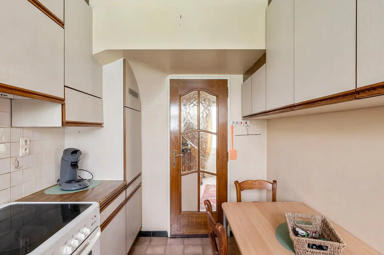 Charmante gezinswoning met 3 slaapkamers, veranda en tuin. foto 11
