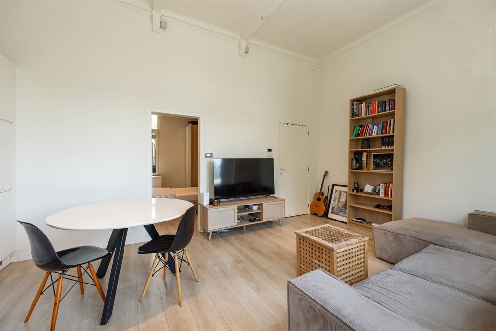 Lichtrijk appartement op het bruisende Zuid foto 5