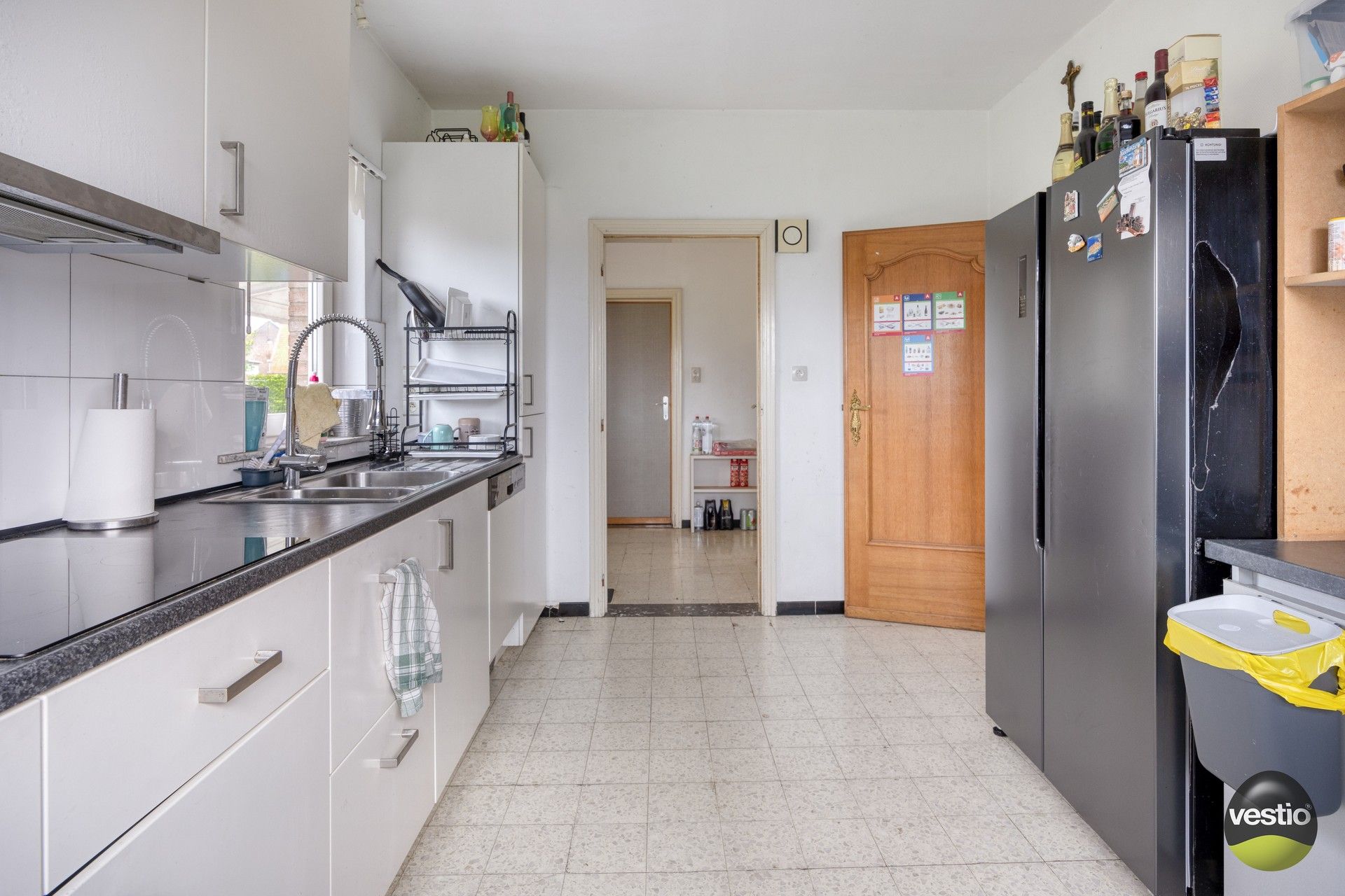 OP TE FRISSEN OB IN HET LANDELIJKE GROTE SPOUWEN foto 6