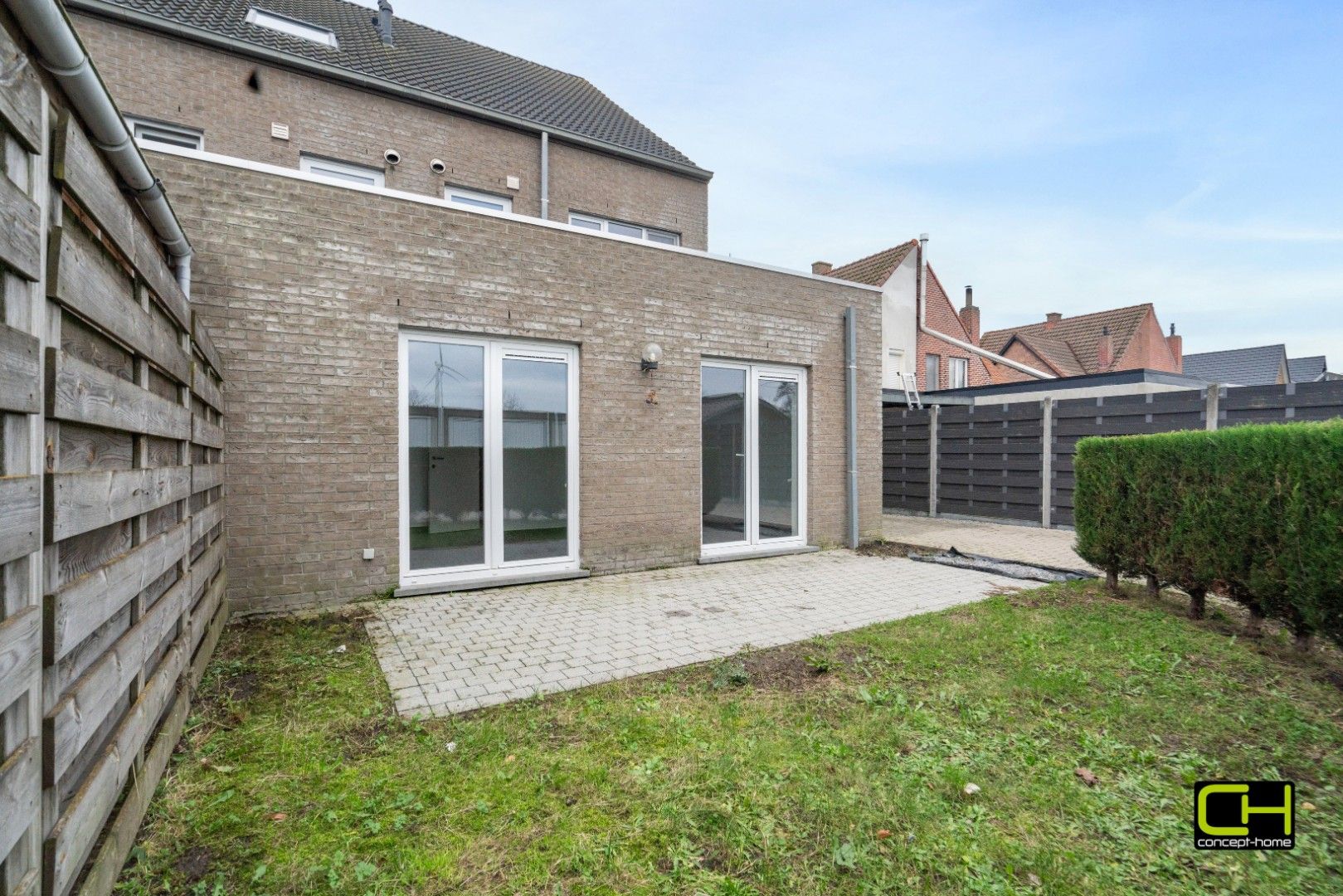 Gelijkvloers appartement met twee slaapkamers te koop in Evergem foto 2