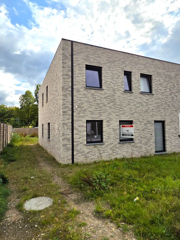 Ruime energieneutrale woning nabij centrum Leopoldsburg foto 14