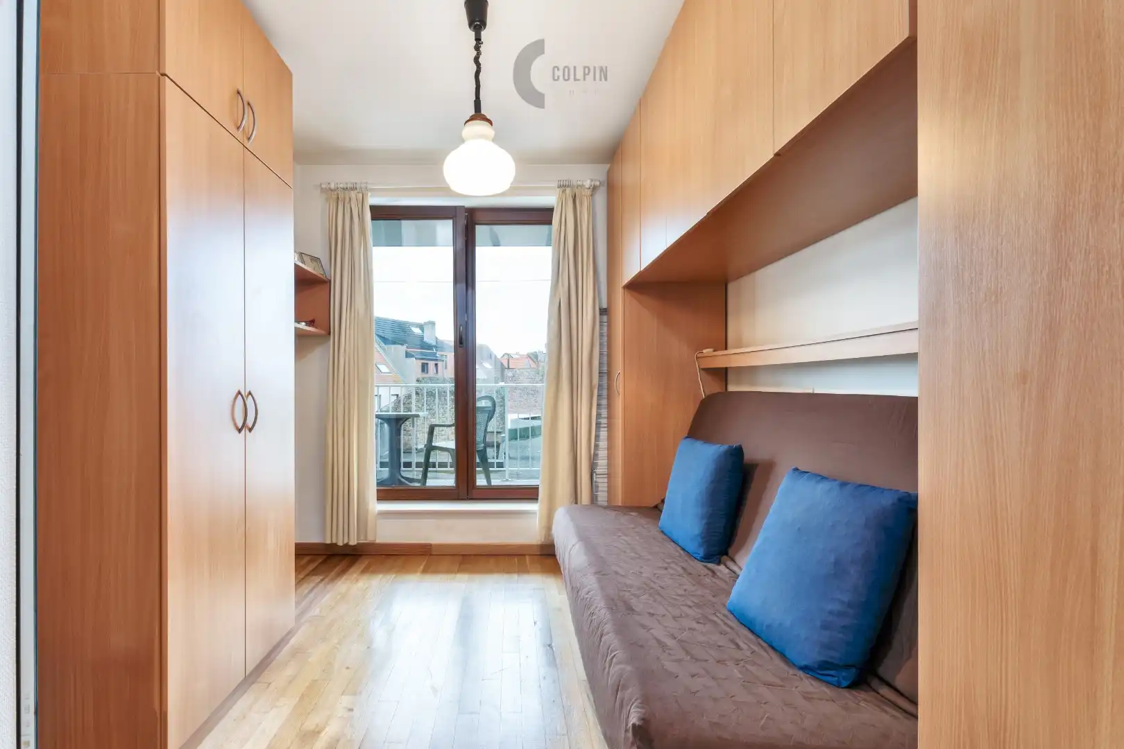 Centraal gelegen appartement op de Knokkestraat met open zicht foto 9