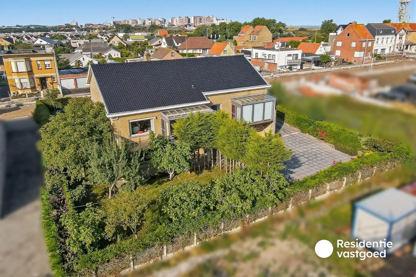 Ruime villa op topligging op wandelafstand van het strand foto 5