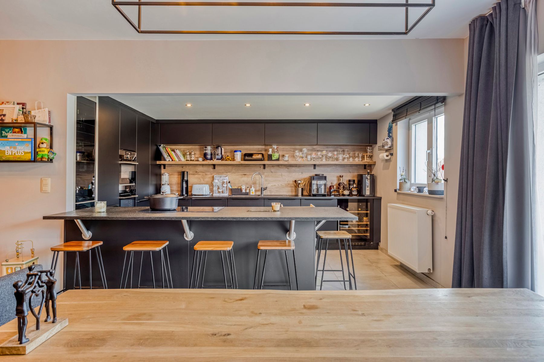 Gerenoveerd 2-slaapkamer appartement op centrale ligging foto 8