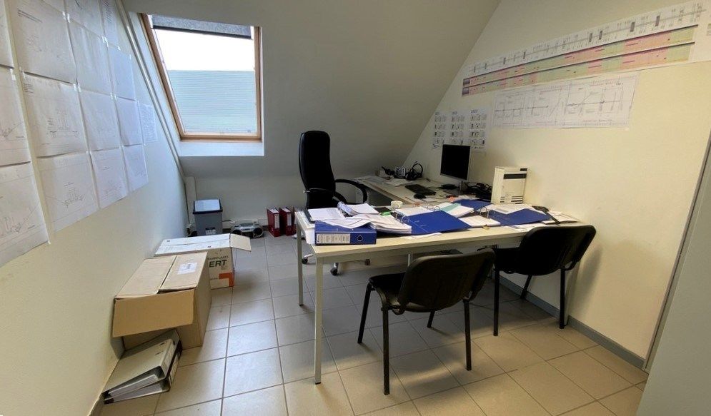 Commercieel gelegen kantoren te huur vlakbij E40 in Erpe foto 9