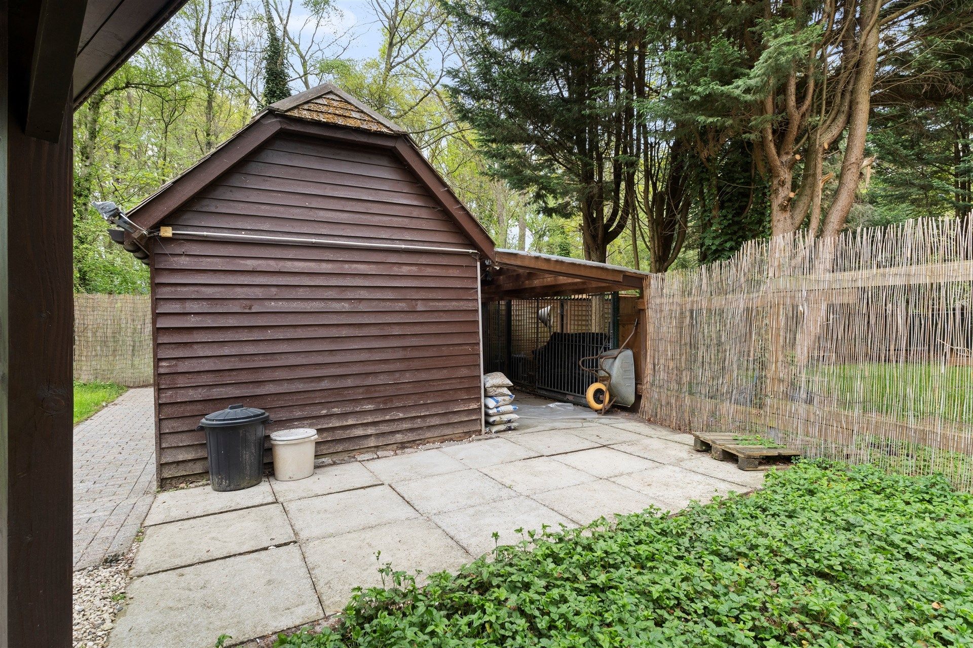 Open bebouwing op 1.197m² (wonen mogelijk !) foto 21