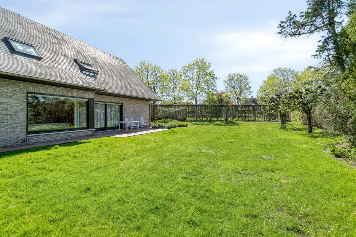 Ruime villa op 1098m²  te koop op Hoog Kortrijk foto 19