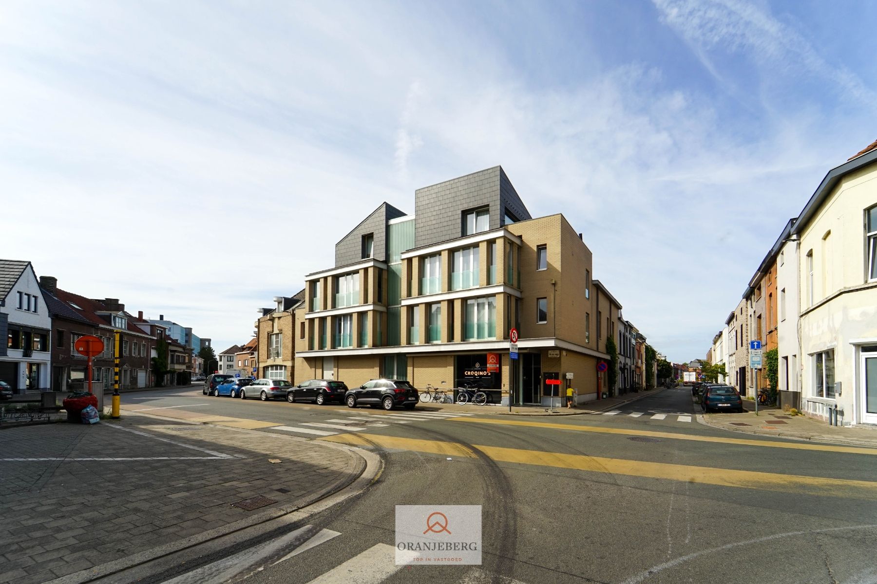 Volledig gerenoveerde winkelruimte + atelier met garage te huur in Gentbrugge foto 30