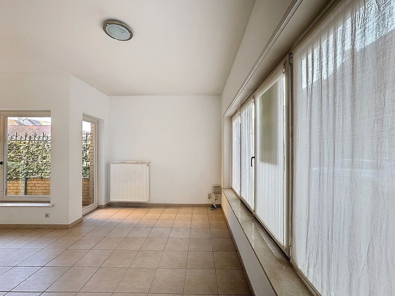 Gezellig gelijkvloers appartement op wandelafstand van de Graaf d'Ursellaan & de Zeedijk foto 3