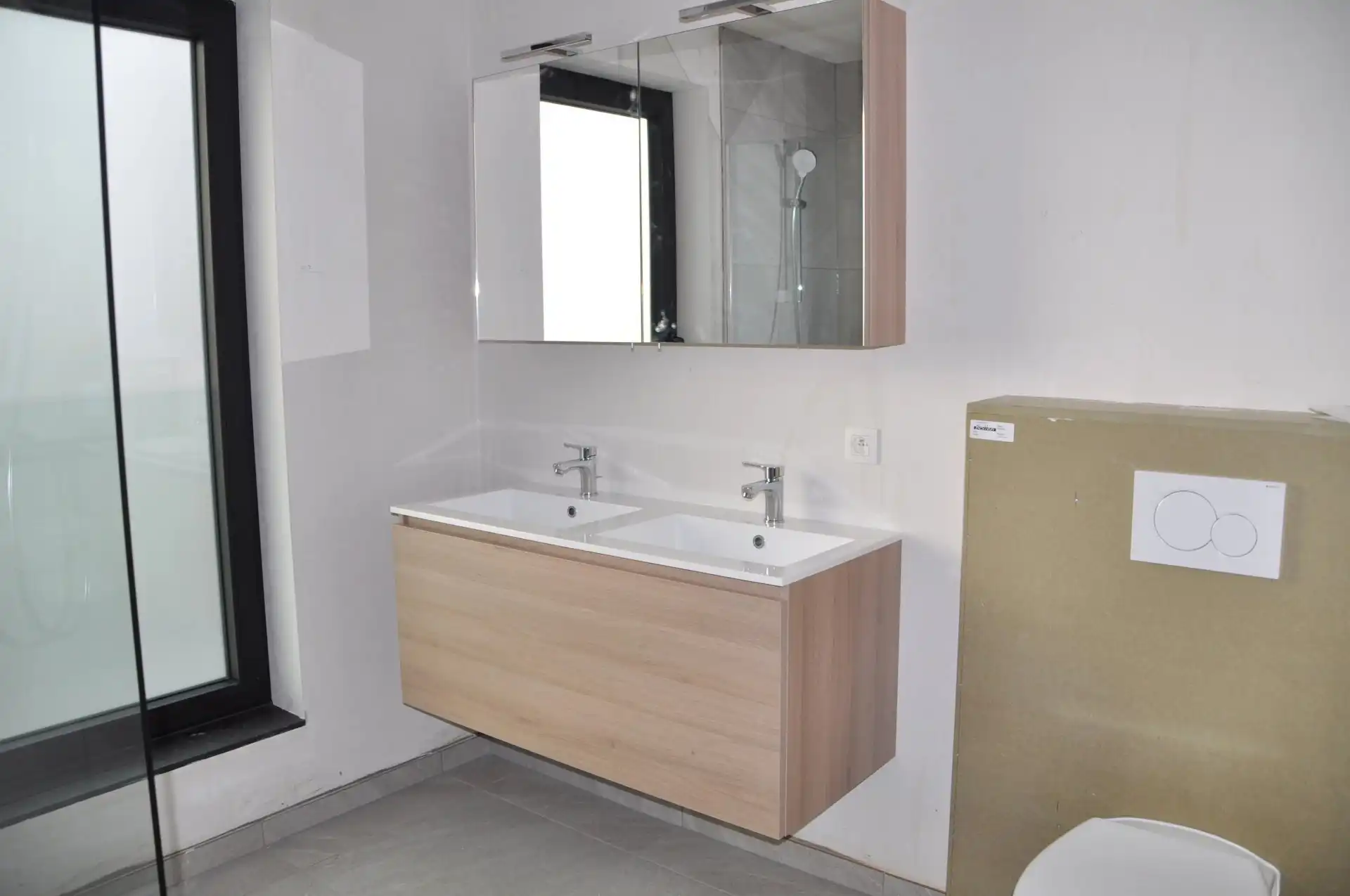 ZEER ENERGIEZUINIGE NIEUWBOUWWONING MET 3 SLPK IN HEUSDEN-ZOLDER foto 19