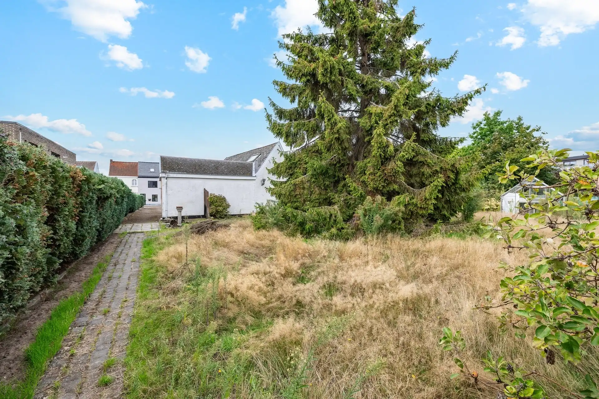 Te renoveren woning op toplocatie! foto 6
