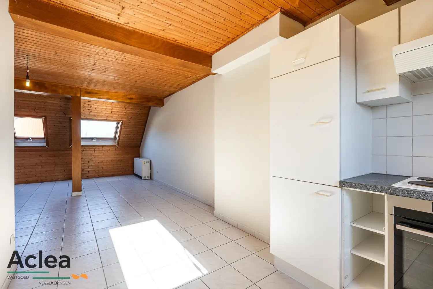 Instapklaar goed gelegen duplexappartement in centrum Eeklo foto 8