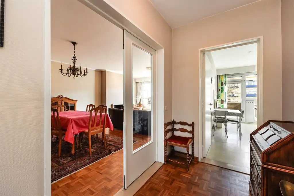 3-slpk appartement met ruim terras en autostaanplaats vlakbij Te Boelaerpark foto 8