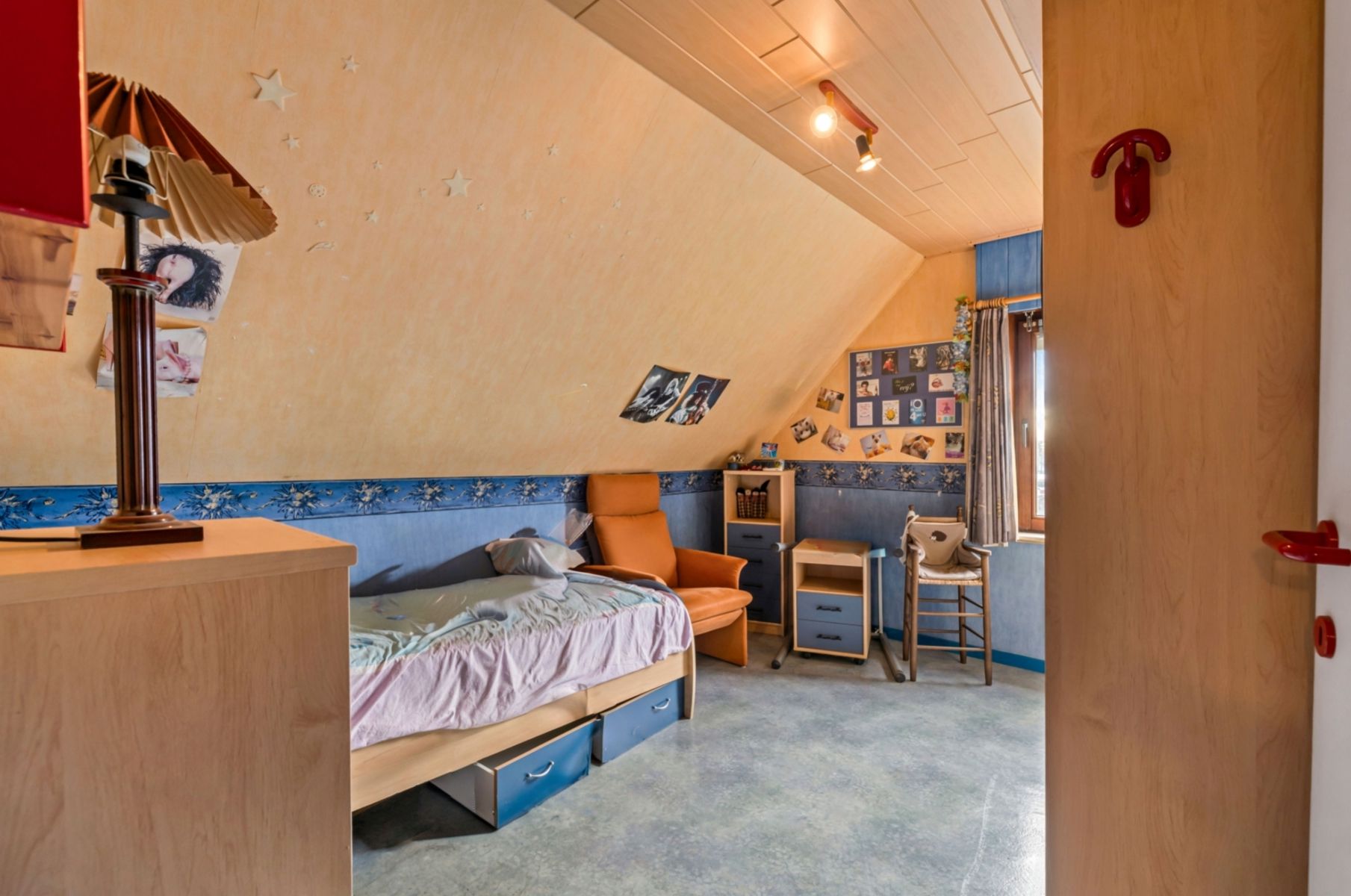 Mooie open bebouwing in centrum Ursel met garage en tuinhuis foto 14