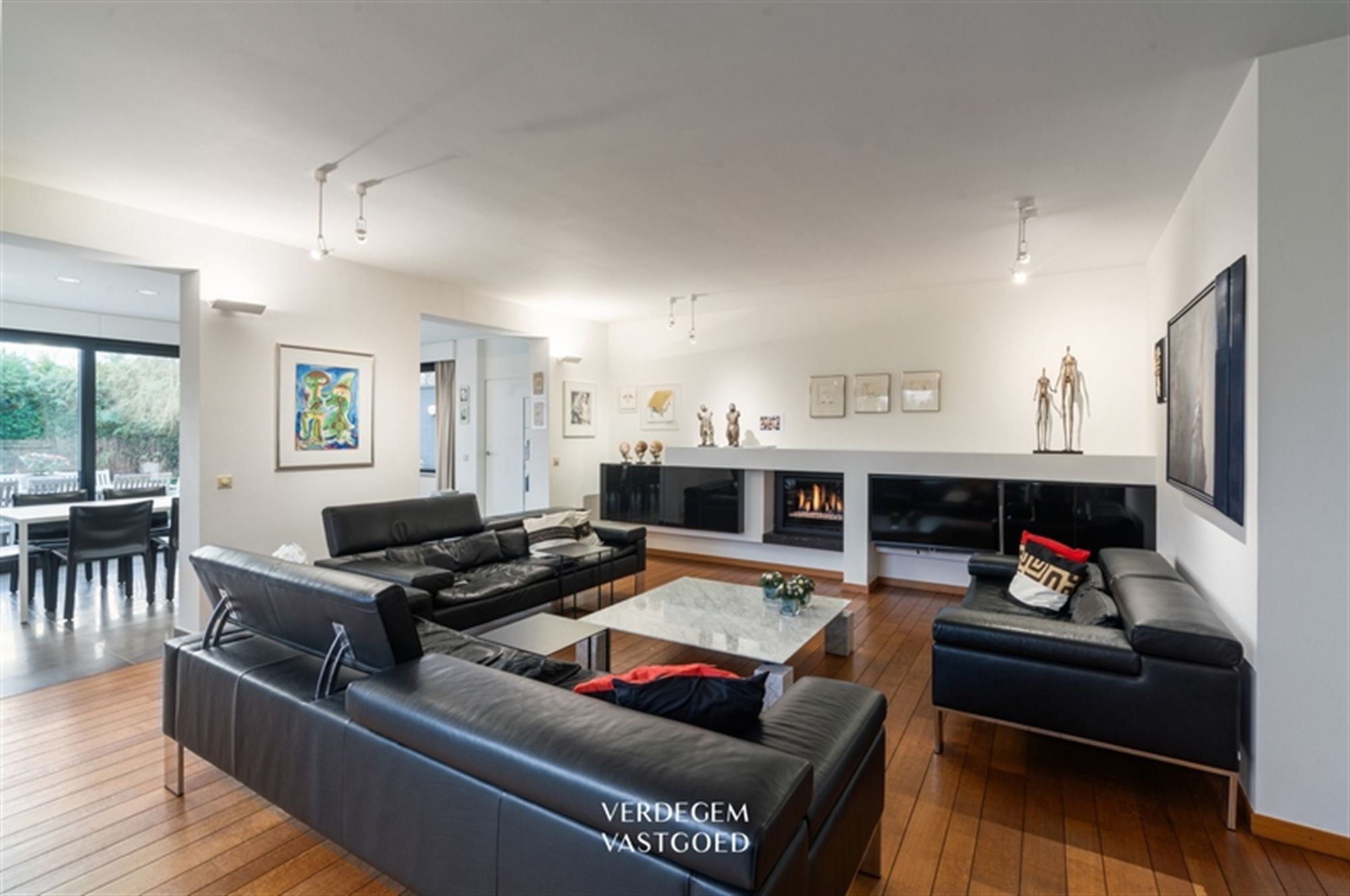 Architectenvilla met aparte studio en Wase zichten foto 4