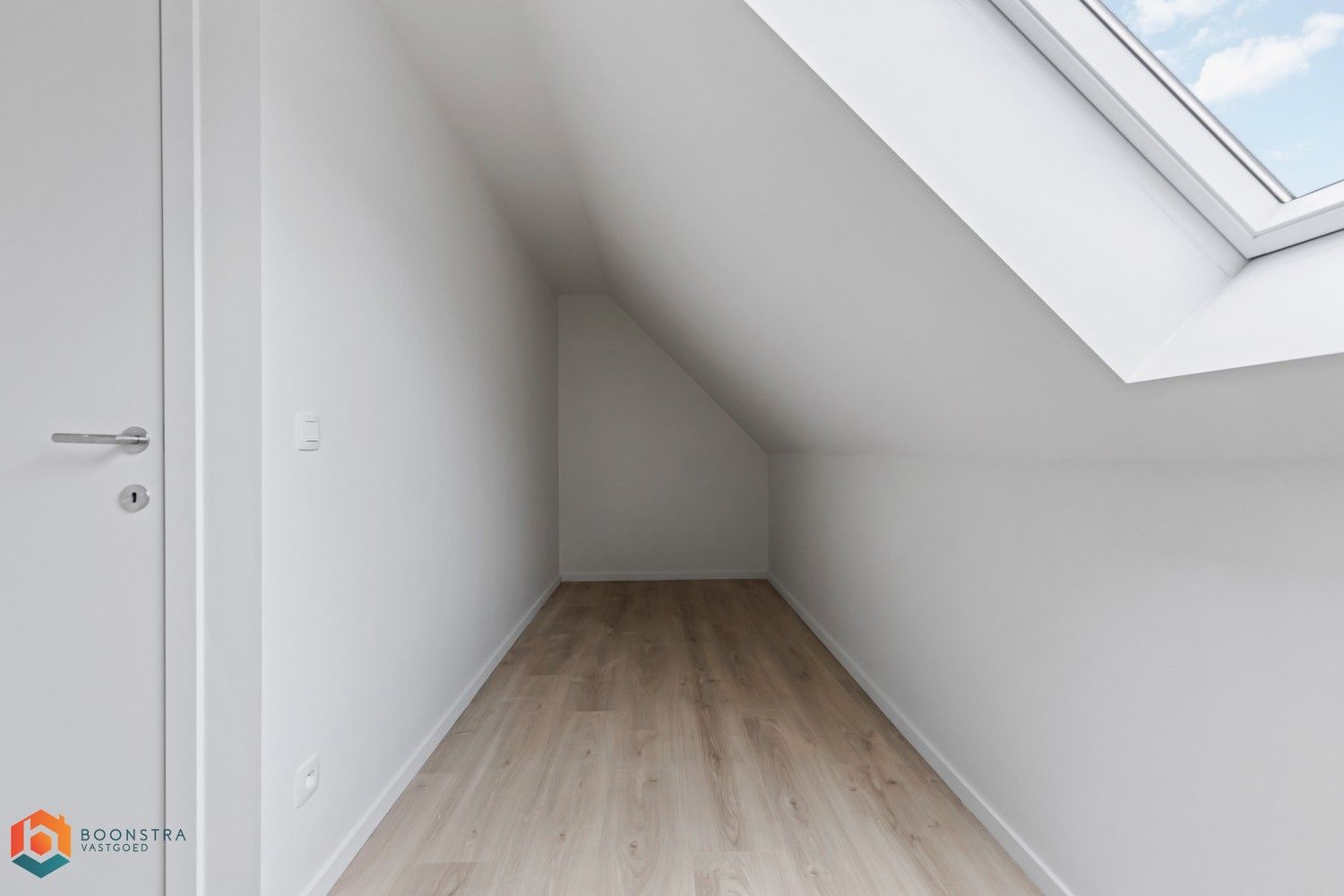 Energiezuinige nieuwbouwwoning met 4 slpkrs en tuin foto 21
