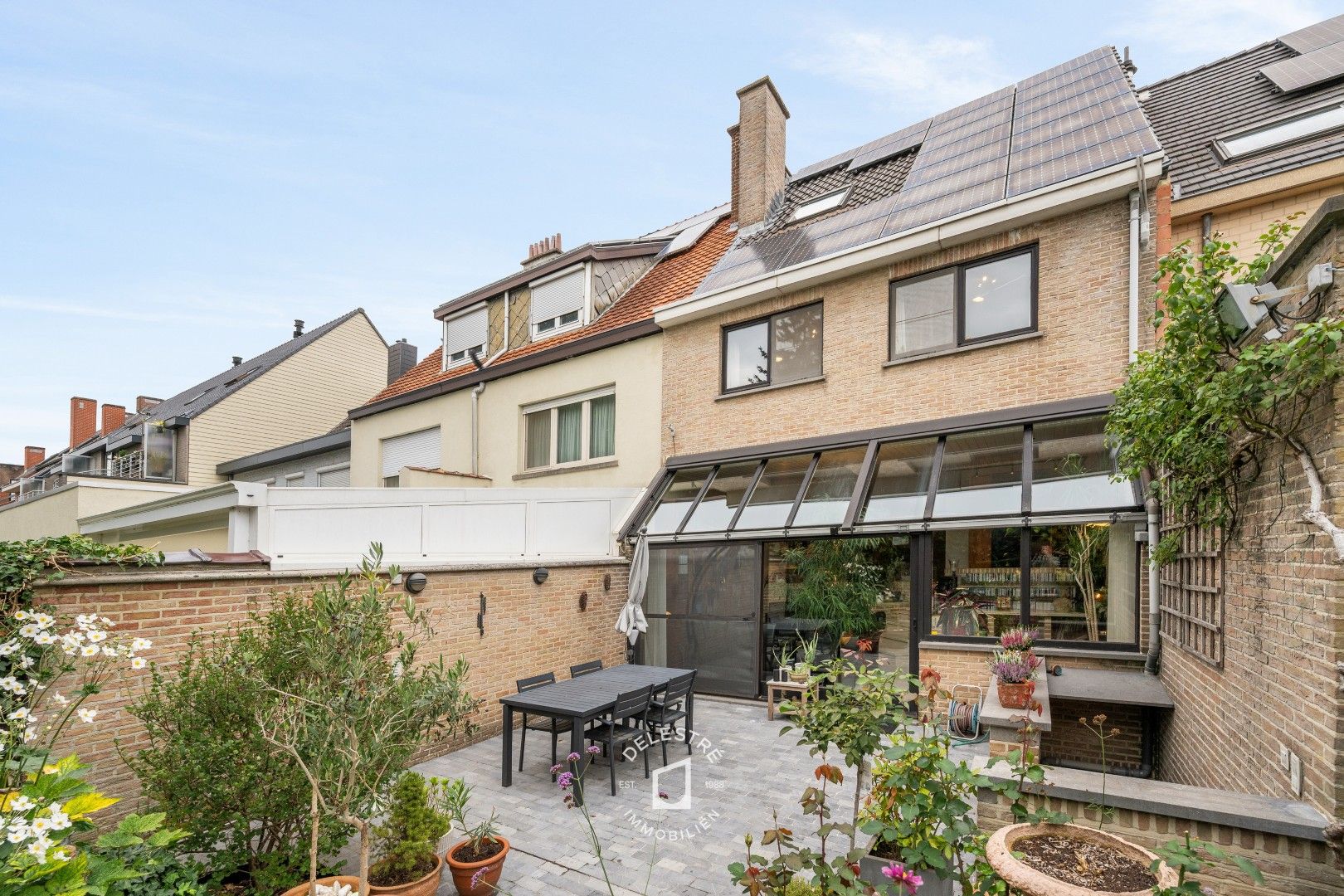 INSTAPKLARE GEZINSWONING MET GARAGE IN RUSTIGE STRAAT  foto 13