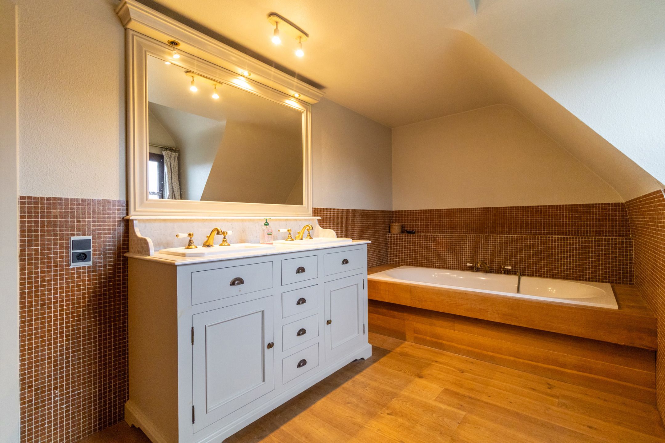 Villa te koop foto 20