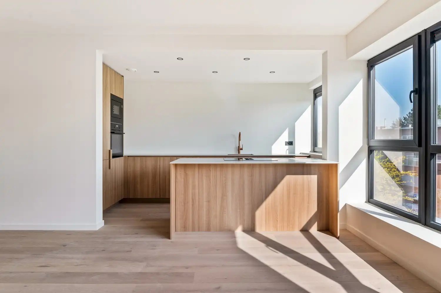 Appartement te huur Lambert Briesstraat 35 V2 Links - 2600 Berchem (2600)
