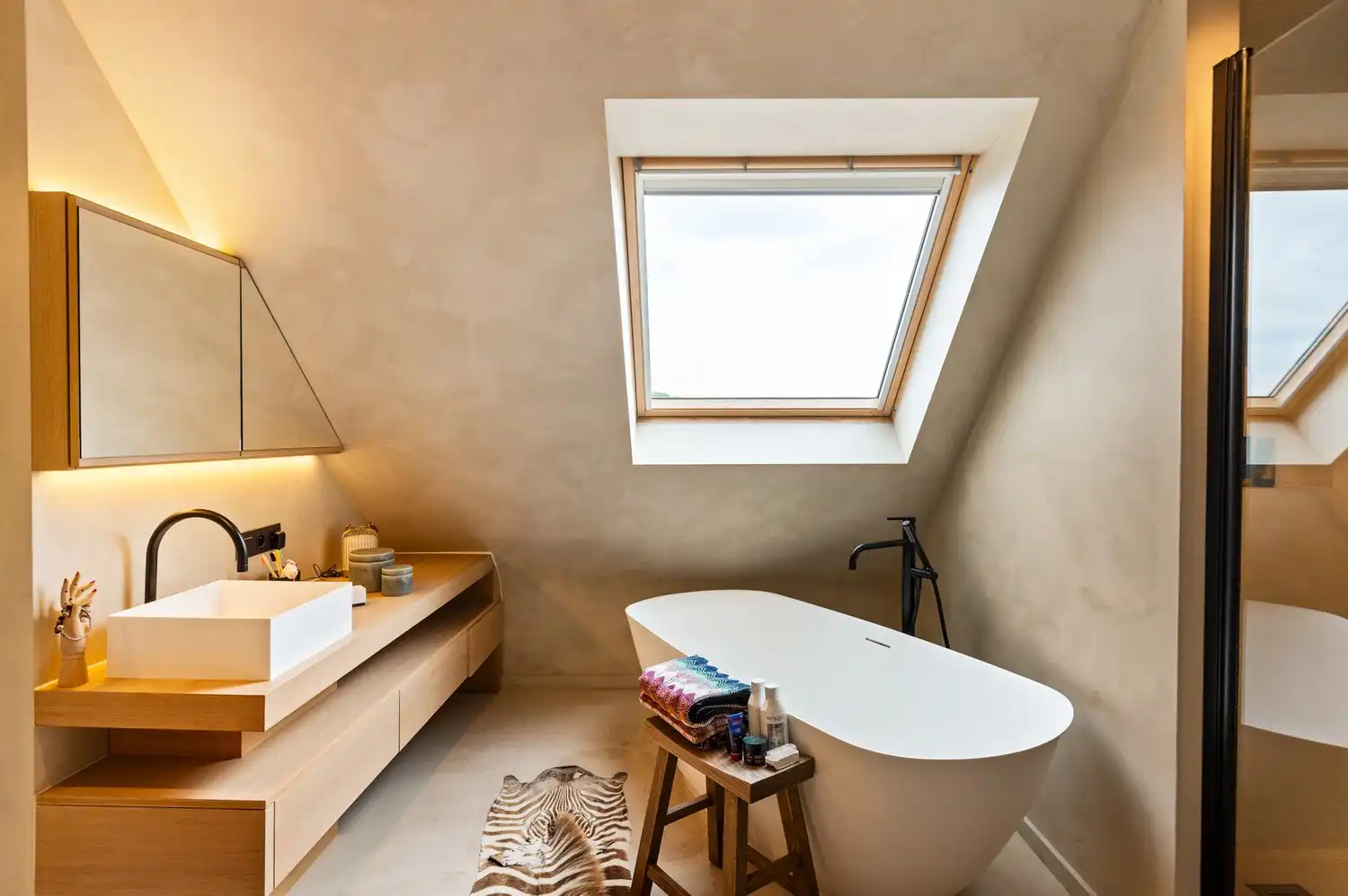 Luxueus en smaakvol afgewerkt dakappartement in het centrum van Schilde! foto 15