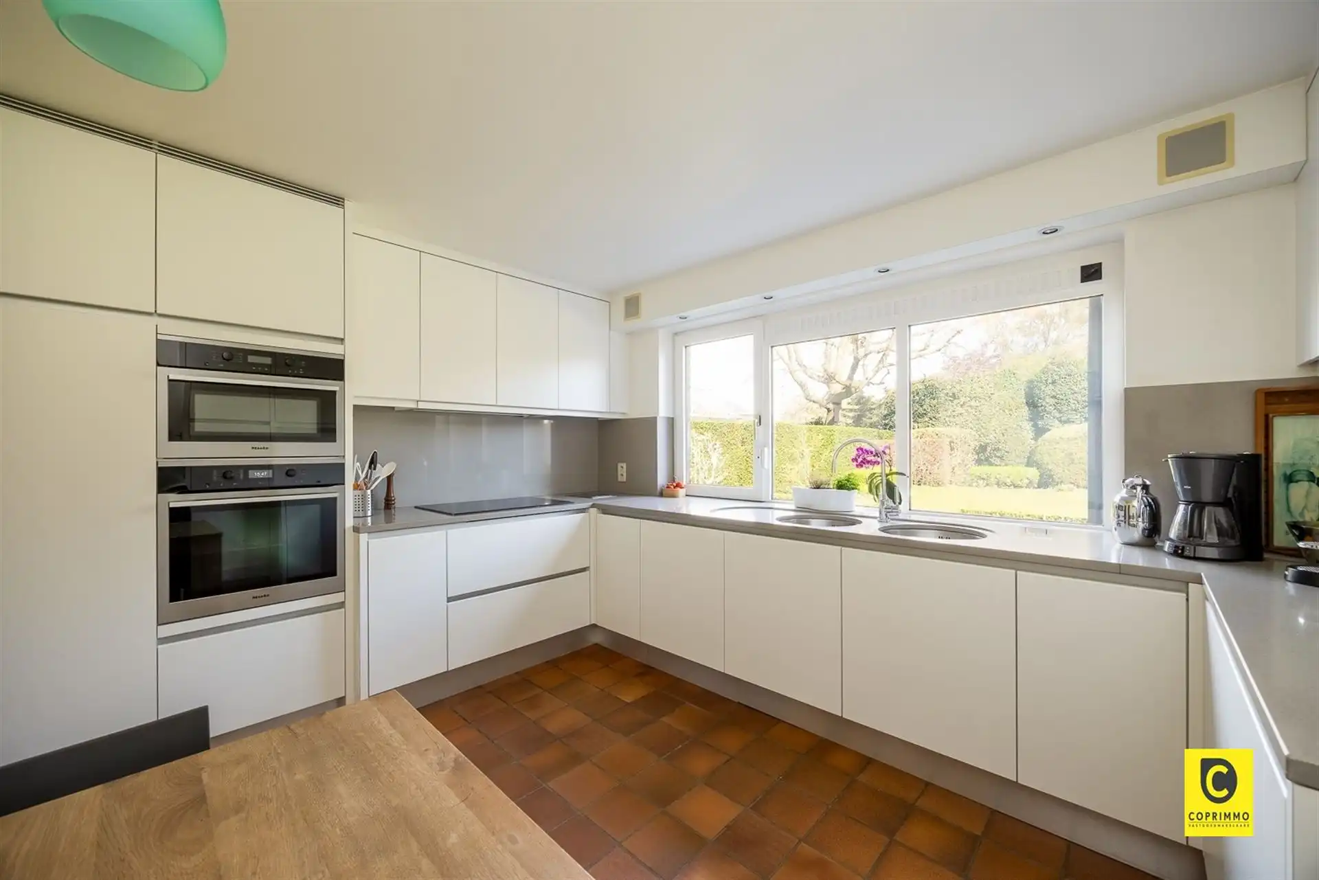 Villa: 4 slk op perceel op 831  m²  foto 12