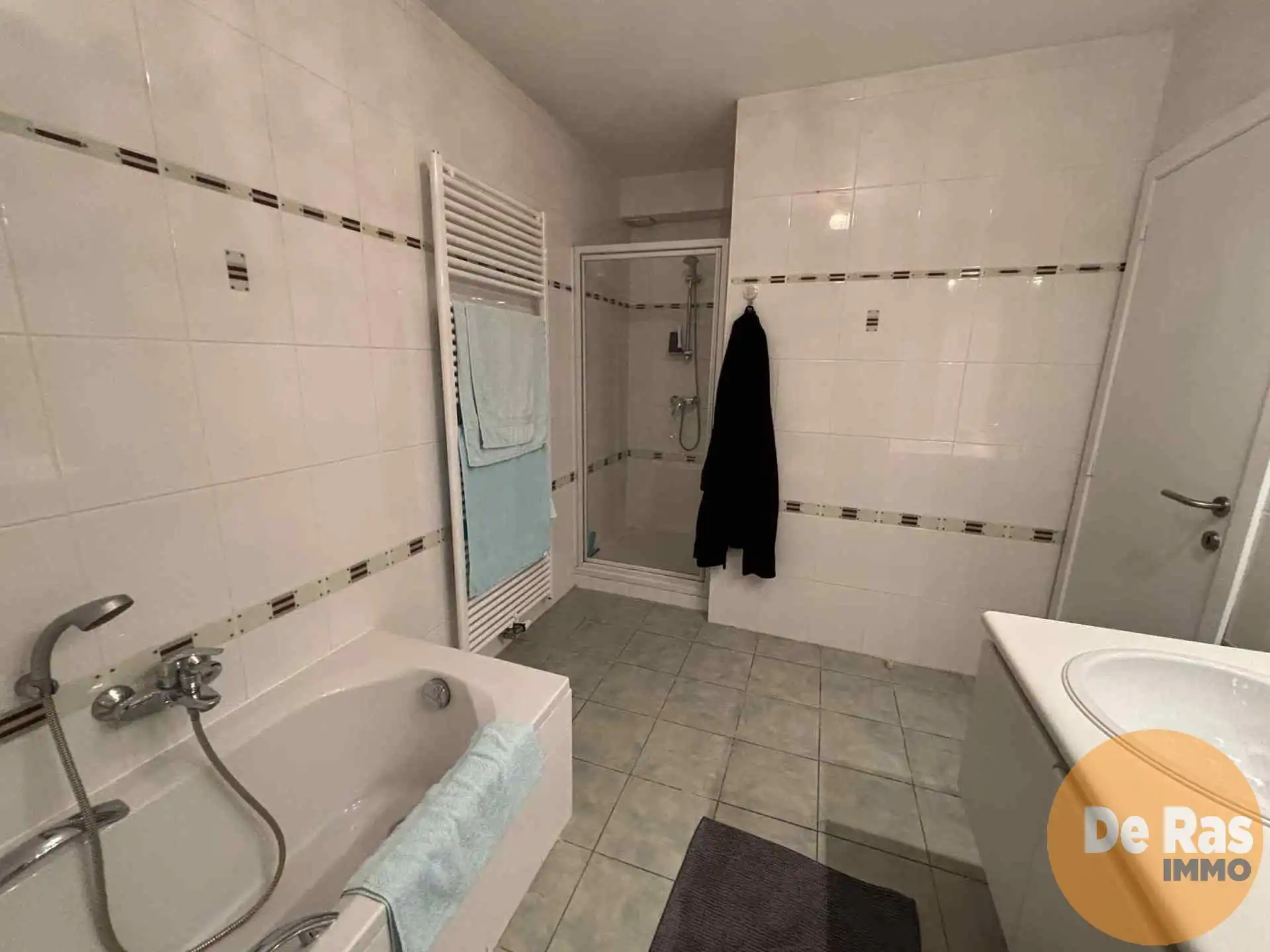 AAIGEM - Gelijkvloers appartement in dorpskern foto 13