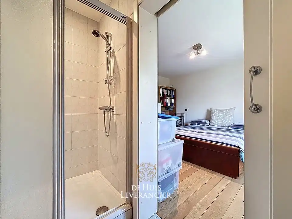 Exclusieve villa op uitzonderlijk perceel van 1 767 m², grenzend aan natuurgebied foto 54