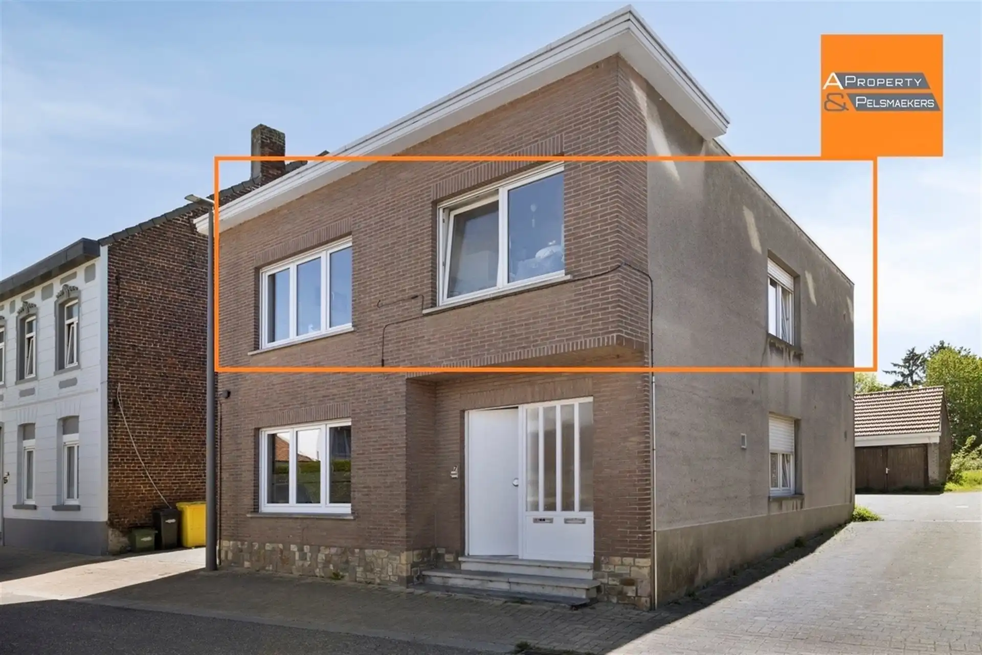 Lichtrijk appartement met 2 slaapkamers en garage foto 18