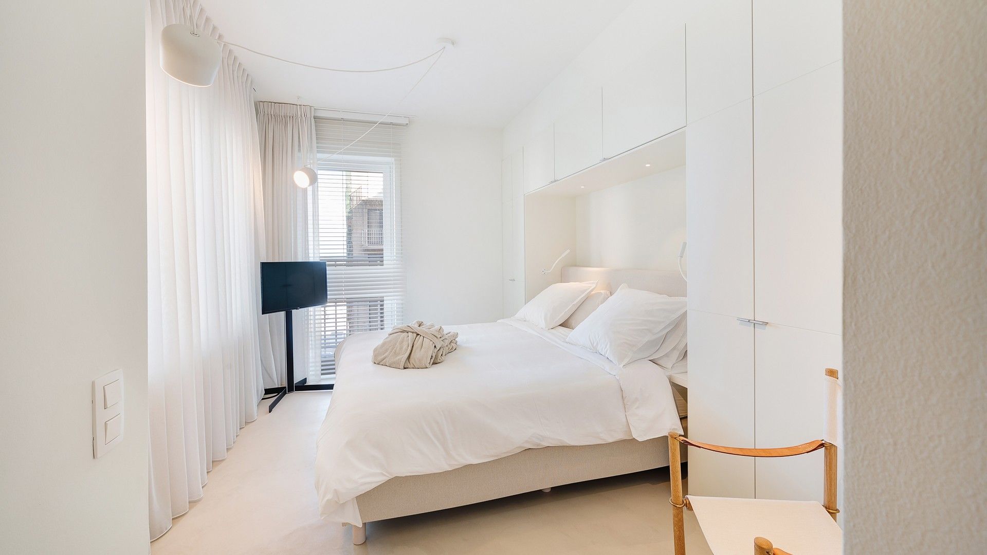 Instapklaar appartement met panoramisch zicht in ’t Zoute. foto 17