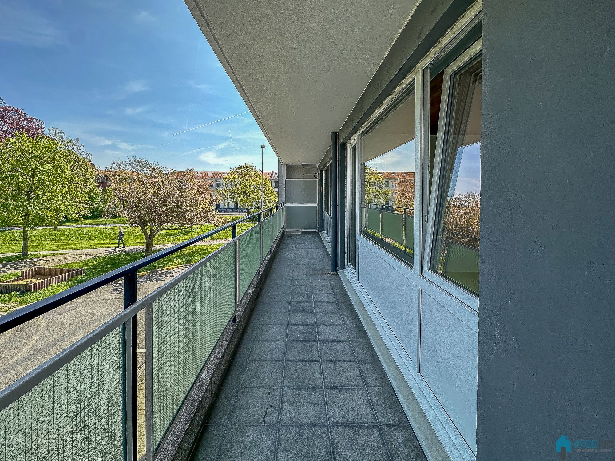 Ruim hoekappartement met 3 slaapkamers foto 3