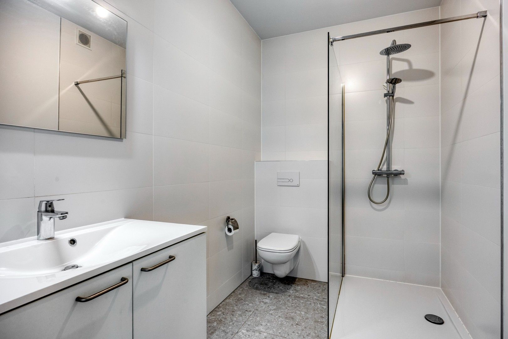 RECENTE, INSTAPKLARE DUPLEXWONING (2022) MET 3 SLPKS - 3 BADK - RUIM TERRAS - GEM. TUIN foto 20