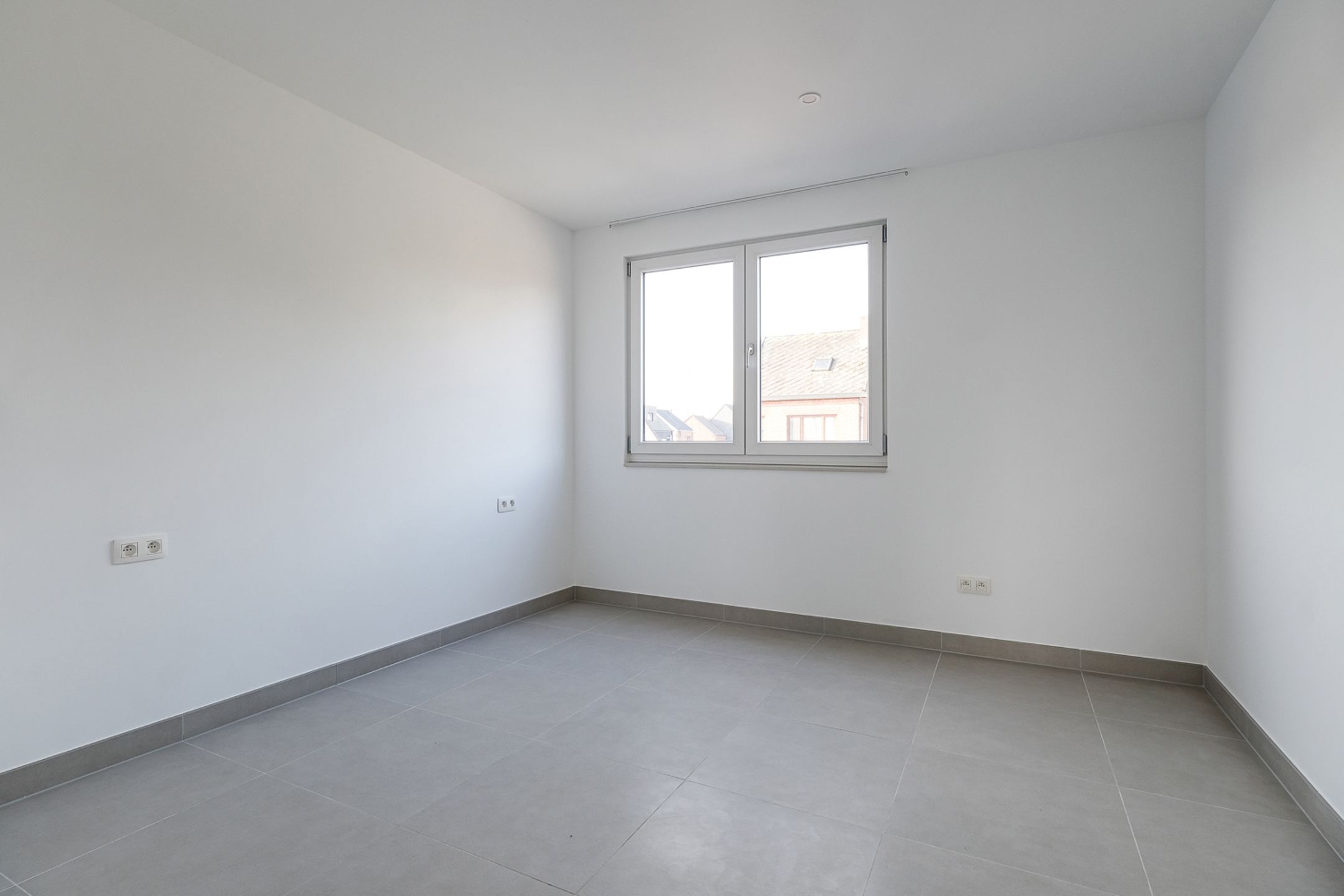 Halfopen energiezuinige gezinswoning - Ideale investering! foto 7
