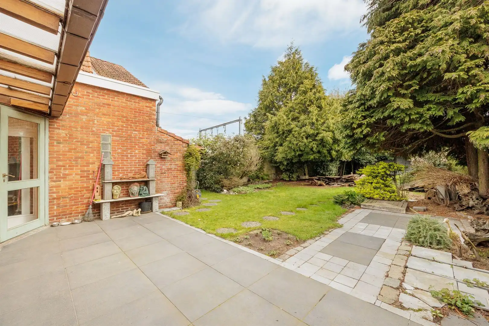 Woning met karakter en eindeloos potentieel foto 25