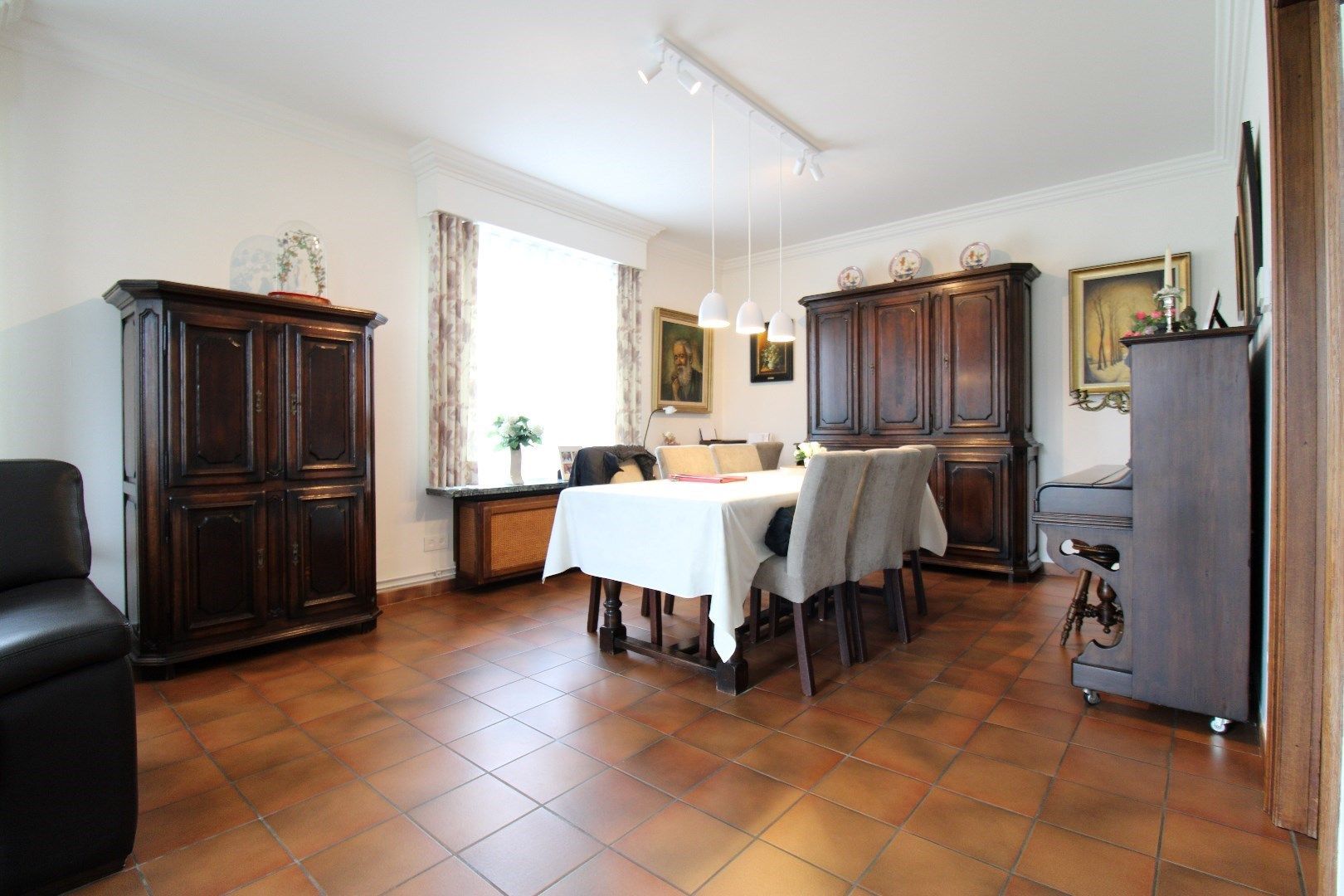 Prachtige alleenstaande villa (EPC B) op toplocatie in Lendelede foto 5