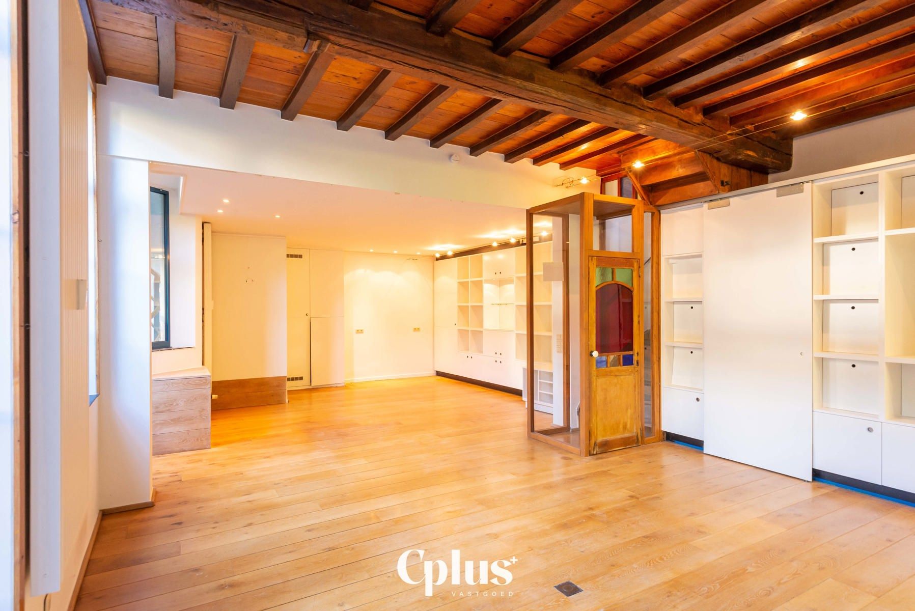 Gelijkvloers appartement - Te huur foto 3