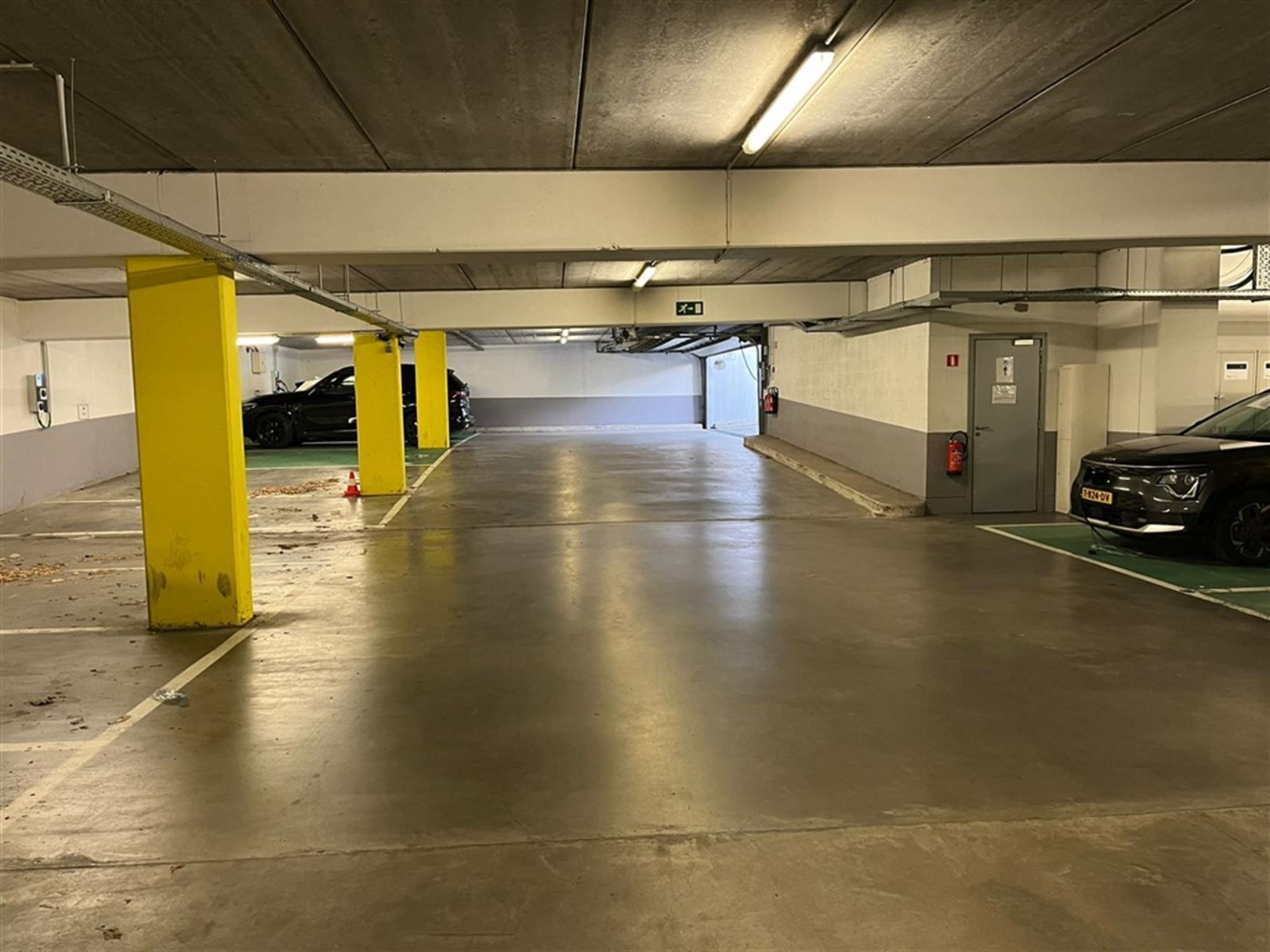 Hoogwaardig afgewerkt kantoorruimten vanaf 396 m² foto 14