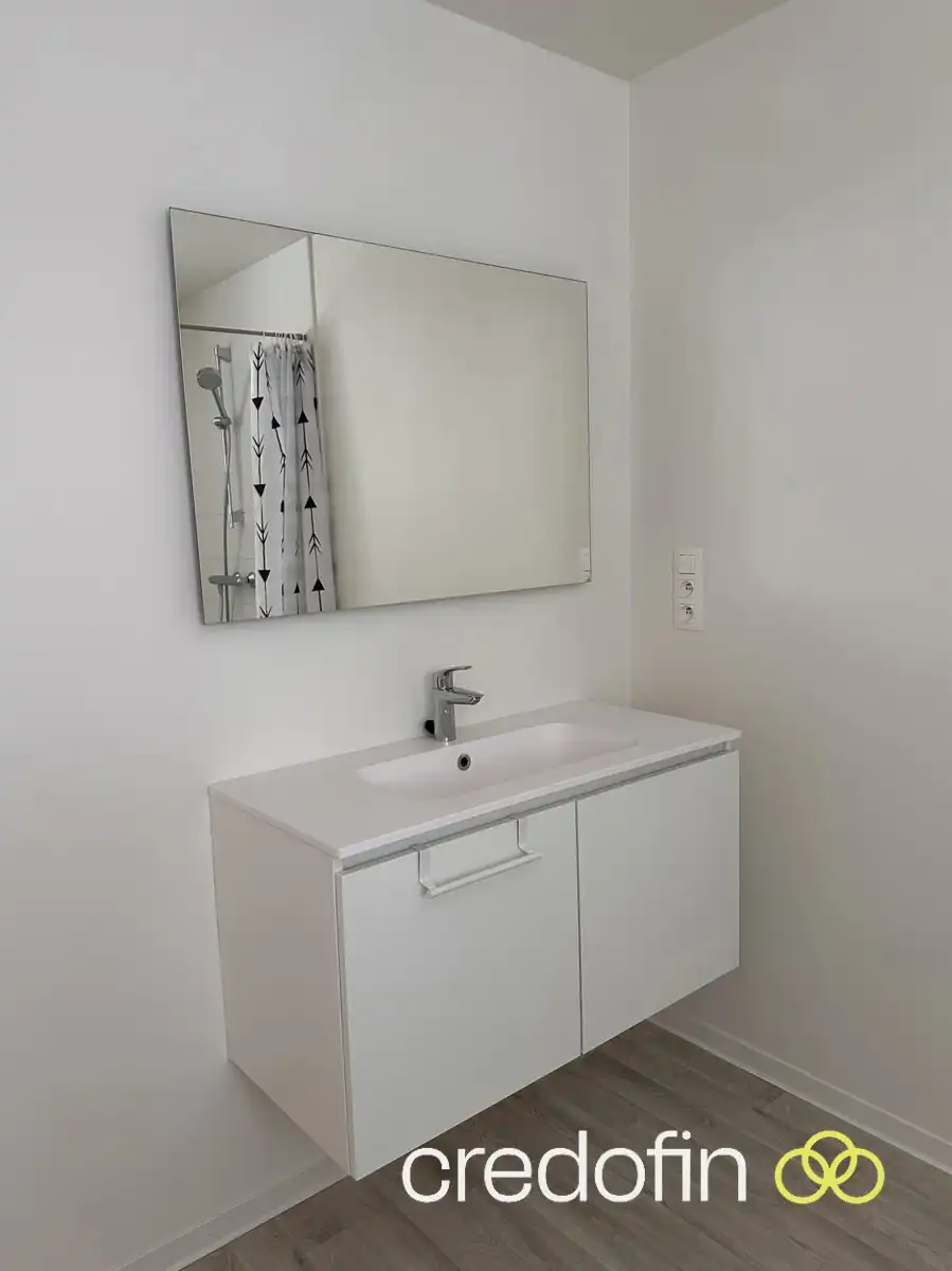 Recente woning met 2 slaapkamers, dressing en garage foto 10
