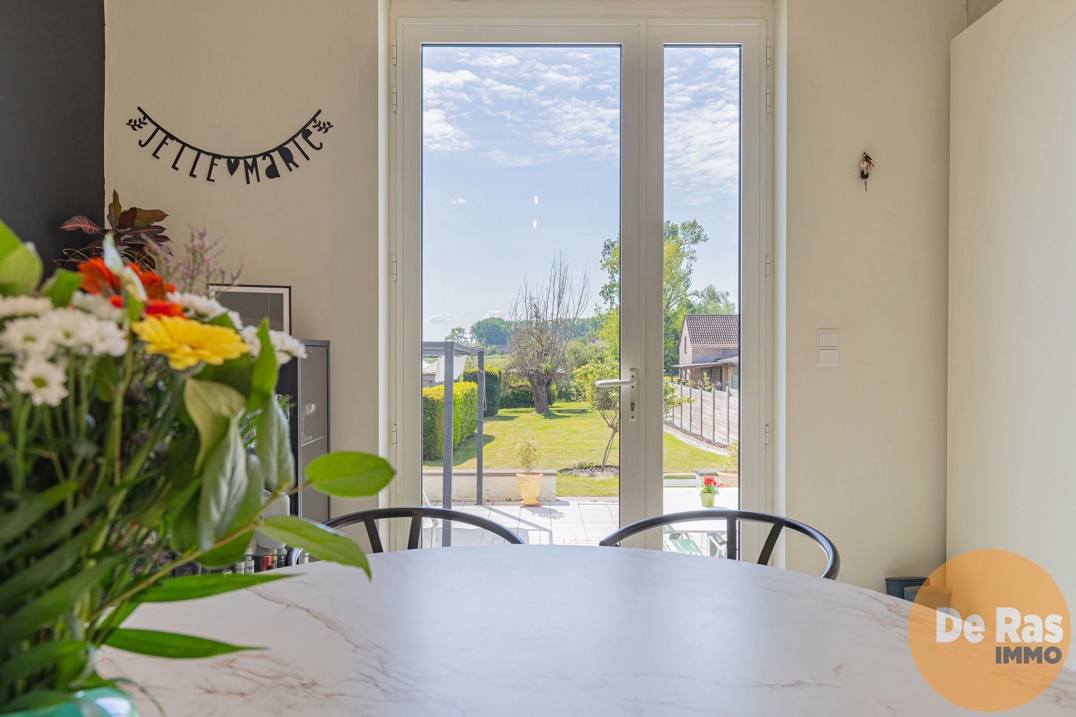 KERKSKEN - Instapklare woning met 3 slpk, tuin en garage! foto 9