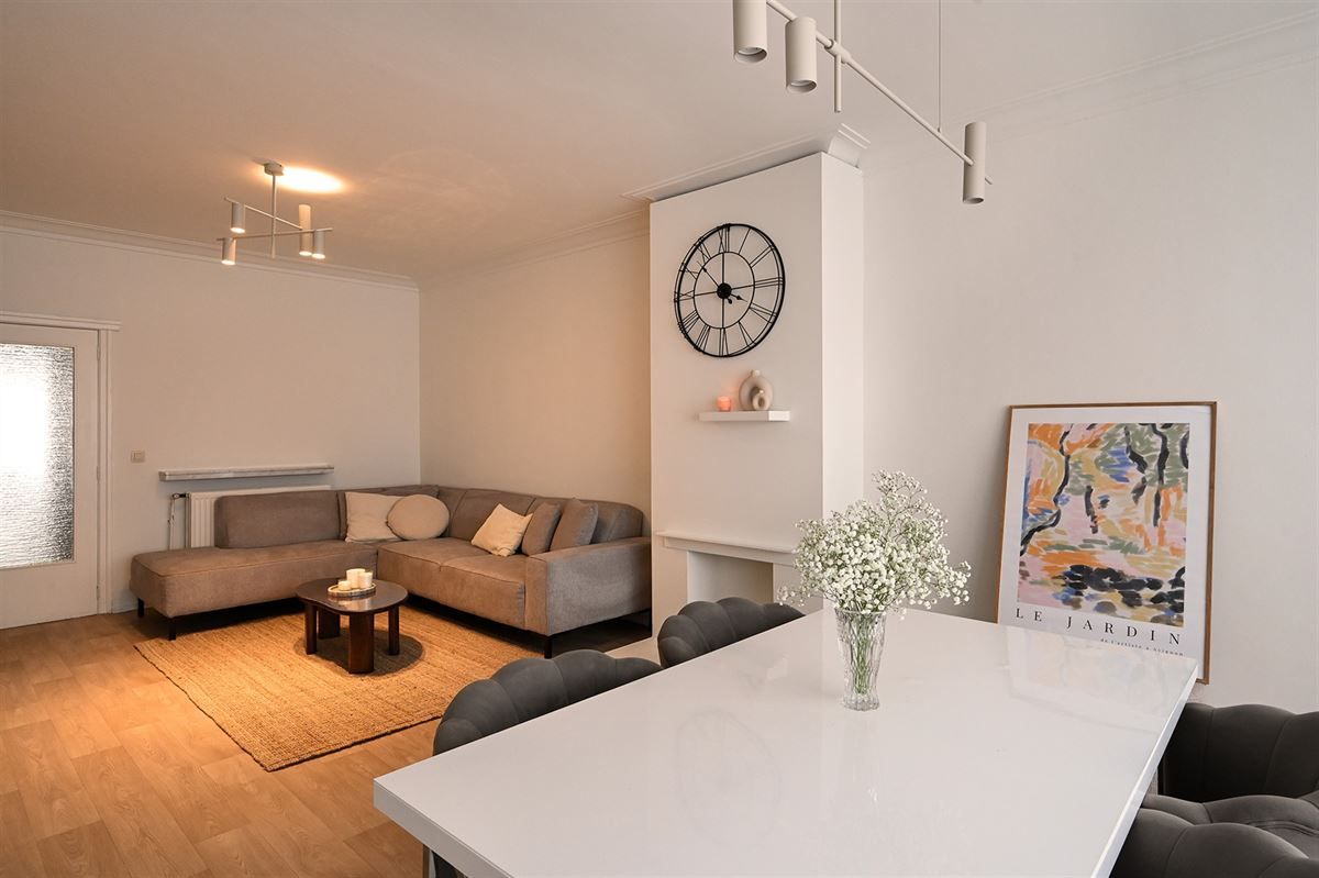 Opbrengsteigendom met twee vergunde appartementen  foto 21