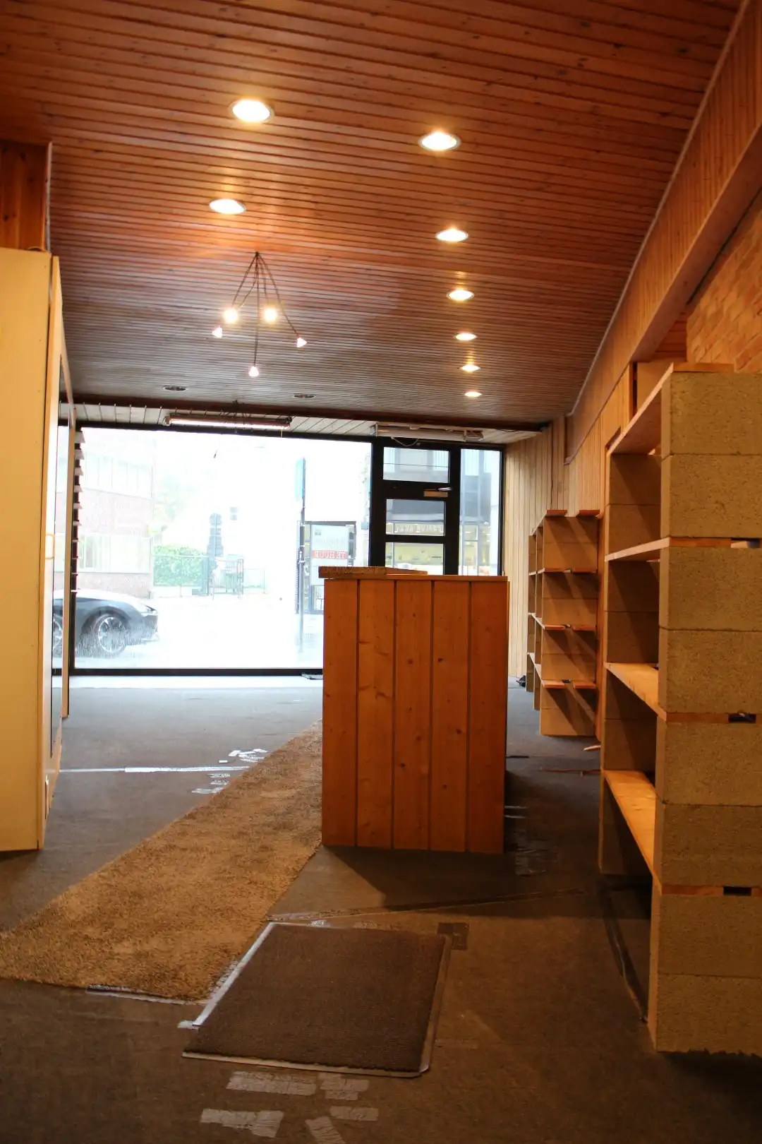 Dubbele handelspand Kerkstraat Centrum Lommel foto 12