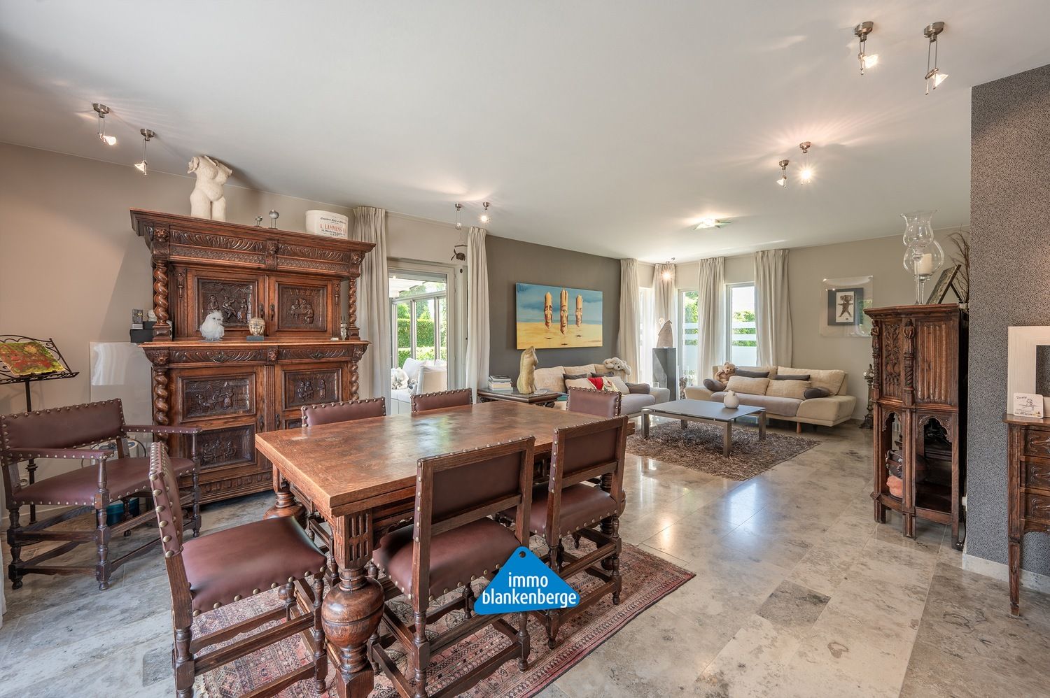 Instapklare Gezinsvilla met Tuin op Rustige en Centrale Ligging foto 18