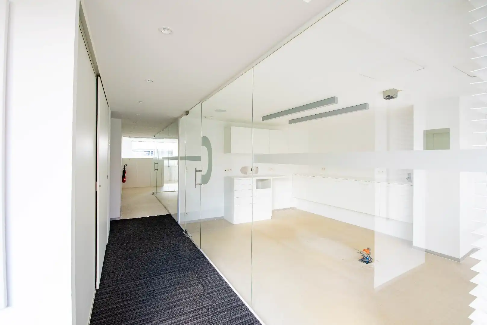 Boomsesteenweg 223 - Veelzijdige commerciële ruimtes te Wilrijk  foto 23