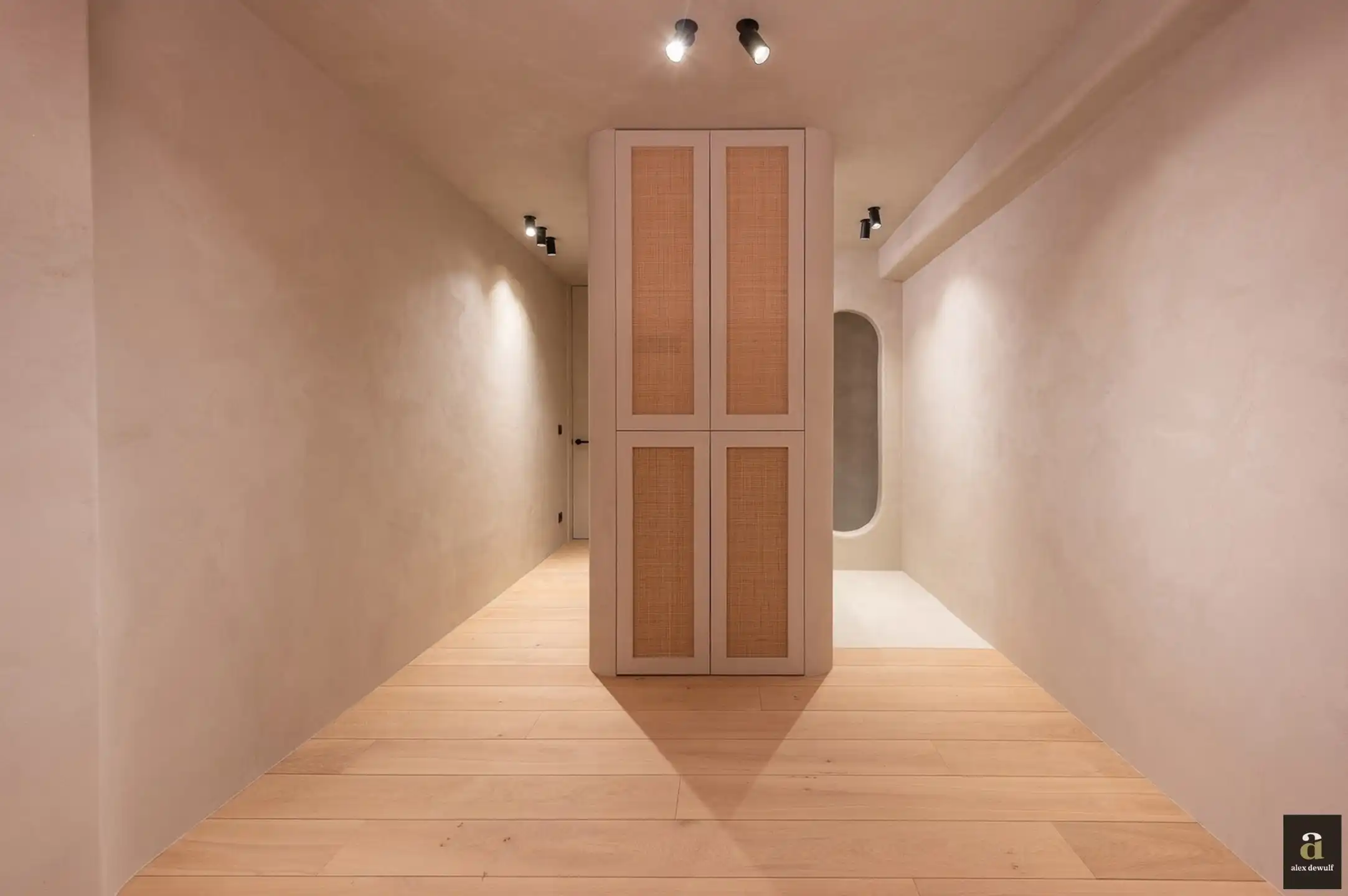 Gerenoveerd appartement met 3 slaapkamers, gelegen nabij de Zeedijk en het Driehoeksplein. foto 12