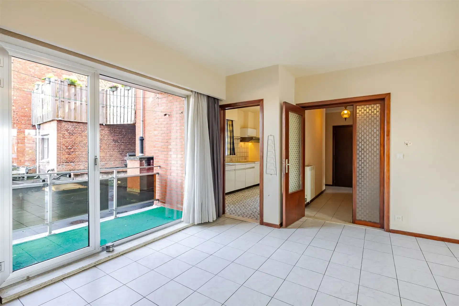 Ruim appartement met 2 slaapkamers in Sint-Niklaas foto 5