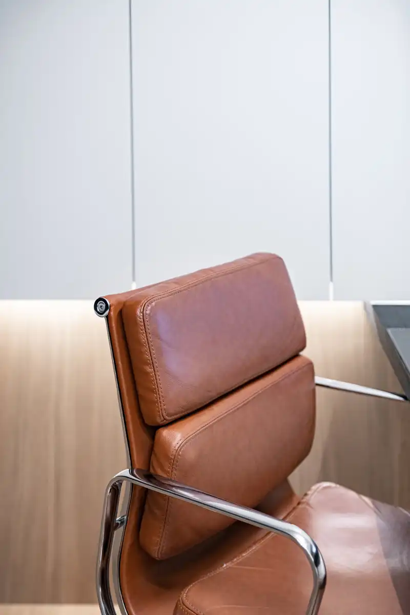 Exclusieve instapklare woning met zwembad en open groenzicht foto 31