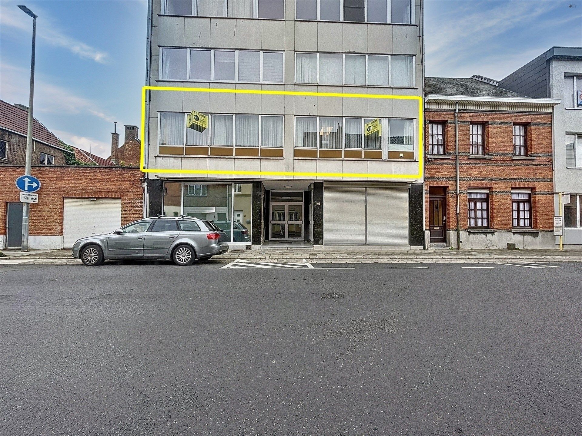 Ruim appartement met 4 slaapkamers en terras in Sint-Niklaas foto 13