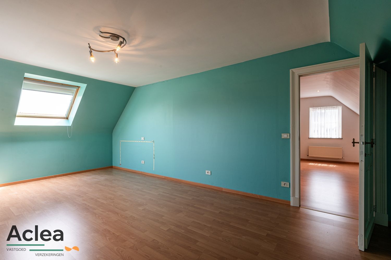 Statige burgerwoning met ruime tuin in het dorp van Watervliet foto 28