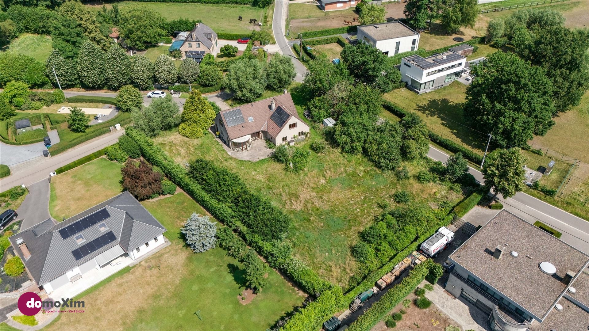 Op te frissen villa met 341 m2 bewoonbare oppervlakte ! foto 31